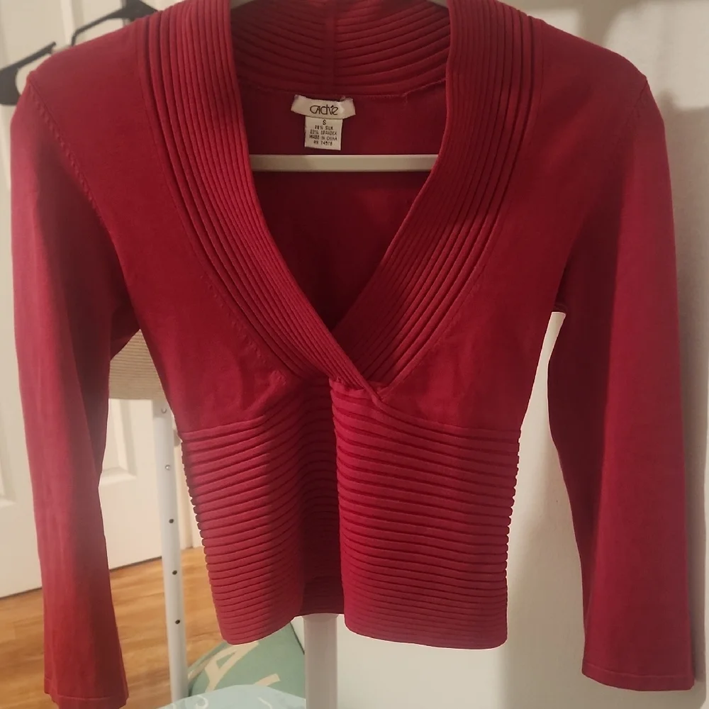 Cache Red Ribbed V-Neck Top - Picture 4 of 4